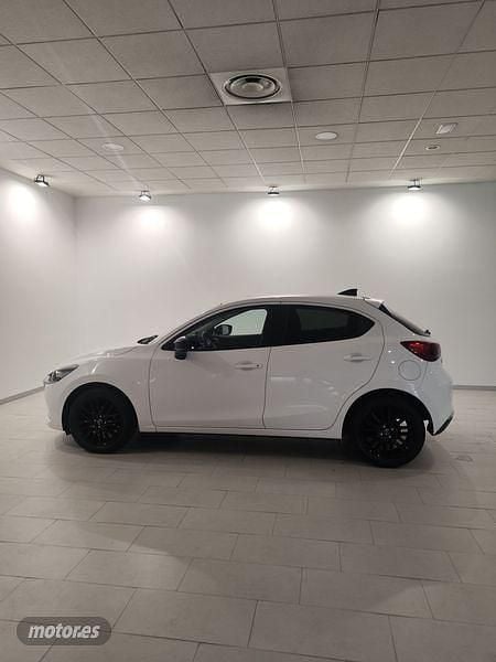 Usado Mazda 2 Homura-Line 89 CV (65 kW) 2022 Blanco Berlina