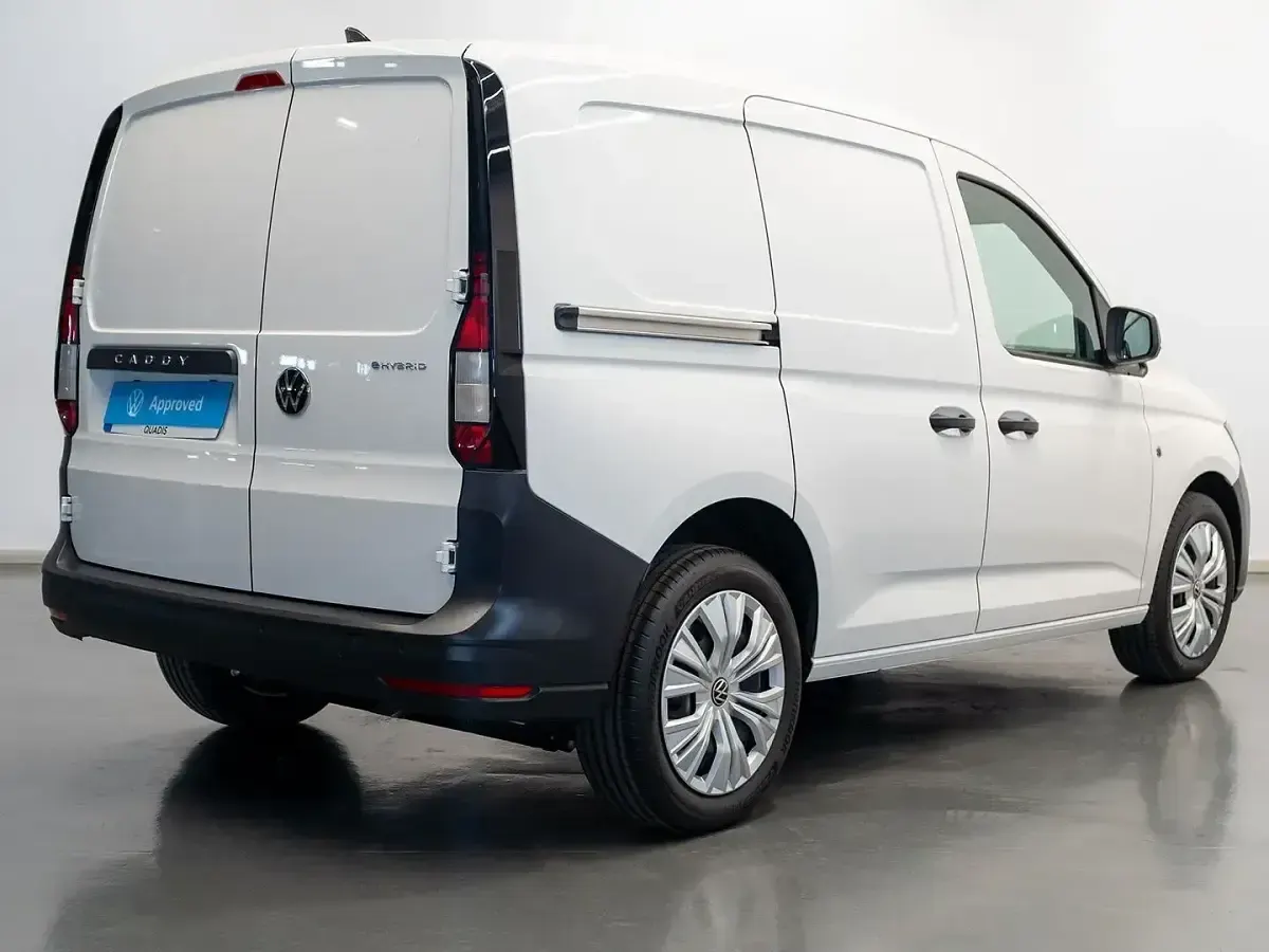 Usado VW Caddy 150 CV (110 kW) 2025 Blanco Monovolumen