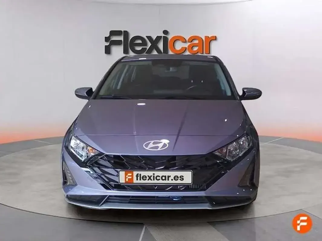 Usado Hyundai i20 101 CV (74 kW) 2024 Azul Utilitario