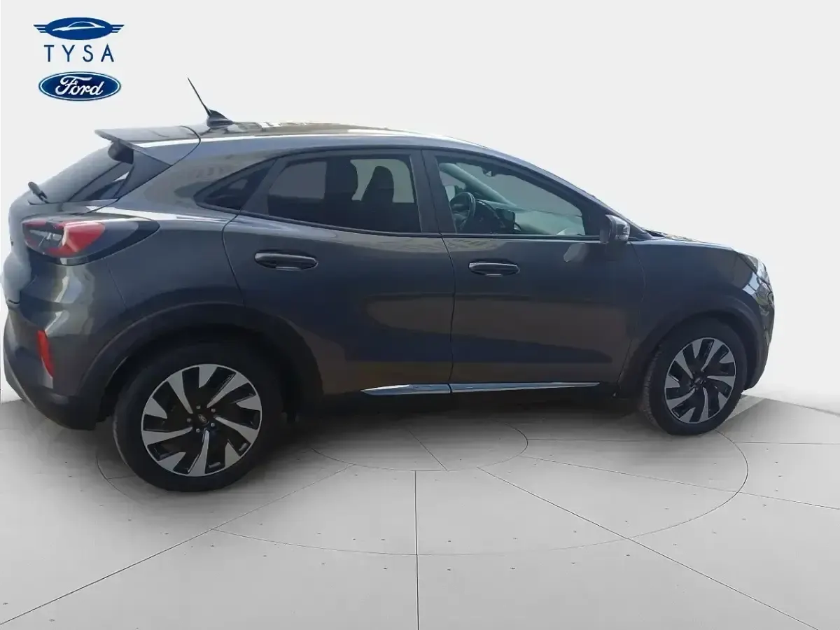 Usado Ford Puma Titanium 125 CV (91 kW) 2024 Gris SUV