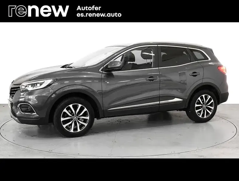 Usado Renault Kadjar Zen 140 CV (102 kW) 2021 Gris SUV