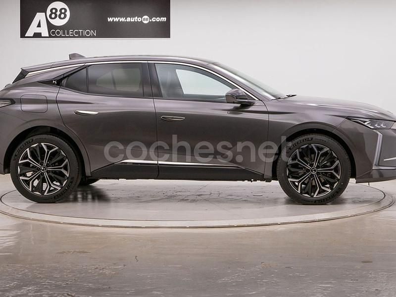 Usado DS Automobiles DS4 Rivoli 130 CV (95 kW) 2024 Gris / plata Berlina