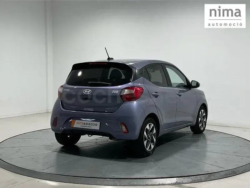 Usado Hyundai i10 63 CV (46 kW) 2025 Azul Utilitario