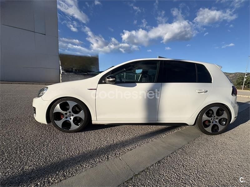 Usado VW Golf VI GTI 210 CV (154 kW) 2010 Blanco Utilitario