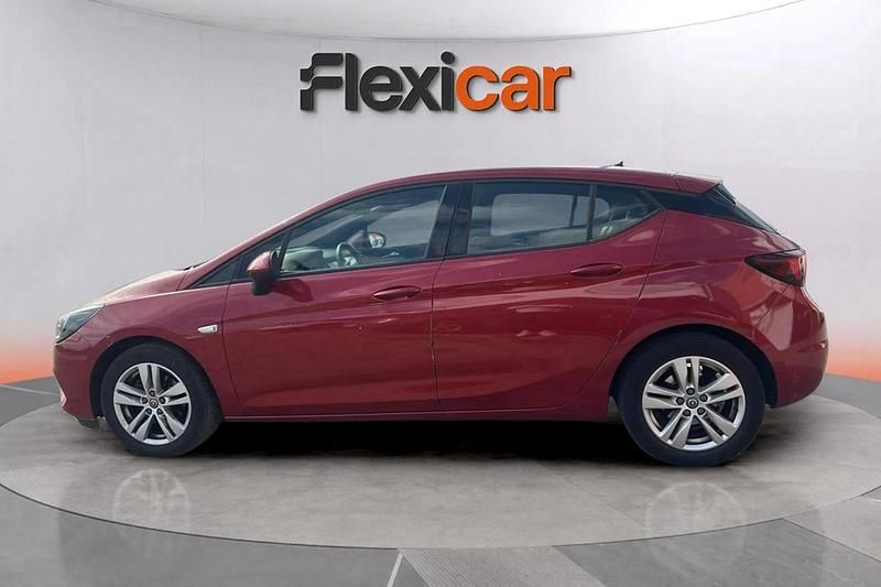 Usado Opel Astra GS Line 131 CV (96 kW) 2020 Rojo Utilitario