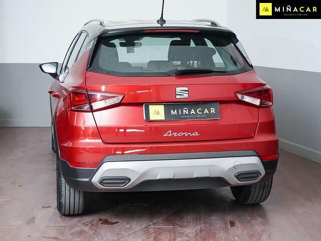 Usado Seat Arona Xperience 110 CV (80 kW) 2023 Rojo SUV