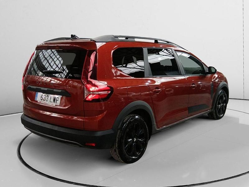 Usado Dacia Jogger Extreme 101 CV (74 kW) 2022 Negro Monovolumen