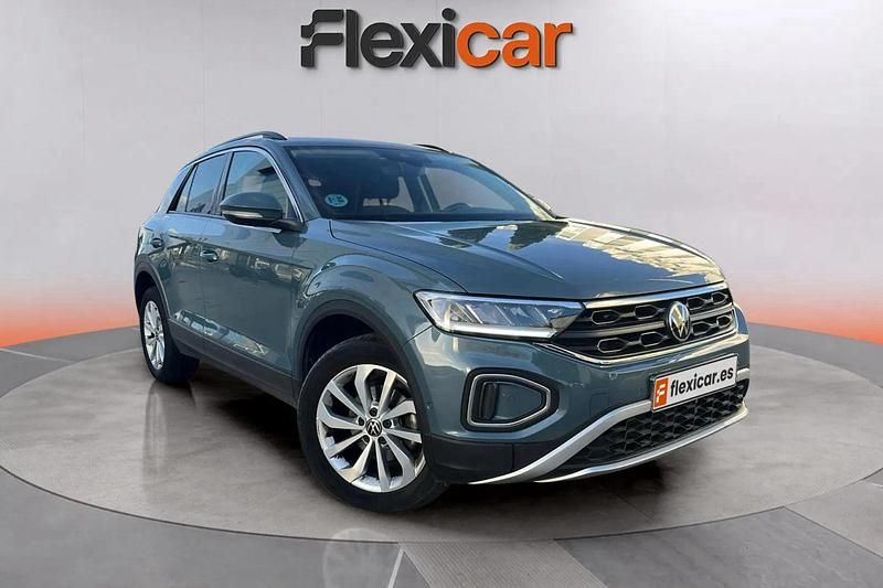 Gris Usado 2023 VW T-Roc Life SUV | 20.990 € (Precio justo) - Imagen 1/4