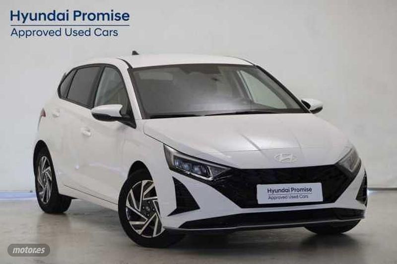 Usado Hyundai i20 99 CV (72 kW) 2024 Atlas white Utilitario