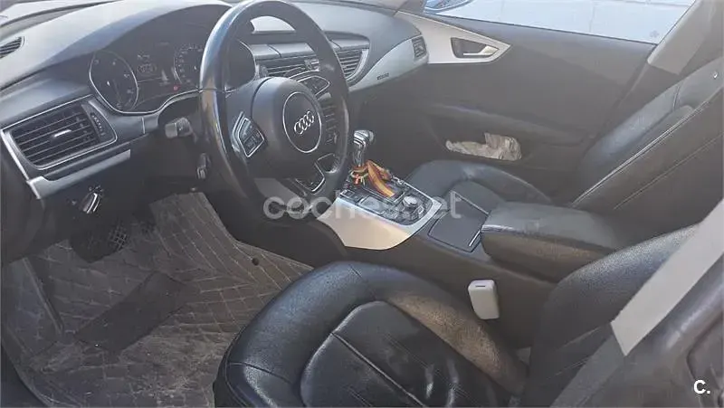 Usado Audi A7 Sportback 245 CV (180 kW) 2012 Gris / plata Utilitario
