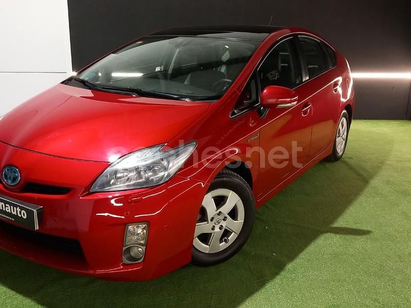 Rojo Usado 2010 Toyota Prius Executive Berlina | 7900 € (Precio justo) - Imagen 1/4