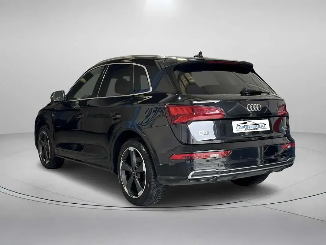 Usado Audi Q5 Advanced 190 CV (139 kW) 2018 Negro SUV