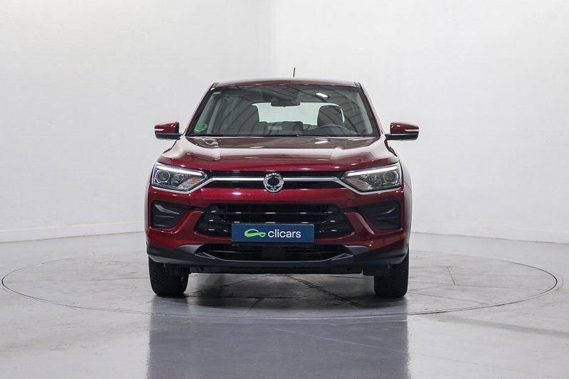 Usado Ssangyong (KGM) Korando Limited 136 CV (100 kW) 2021 Rojo SUV