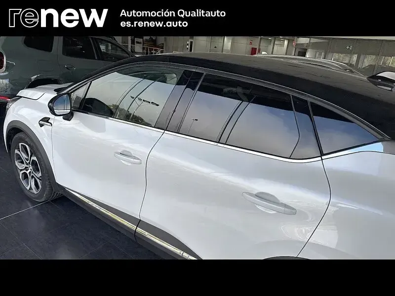 Usado Renault Captur Zen 145 CV (106 kW) 2022 Blanco SUV