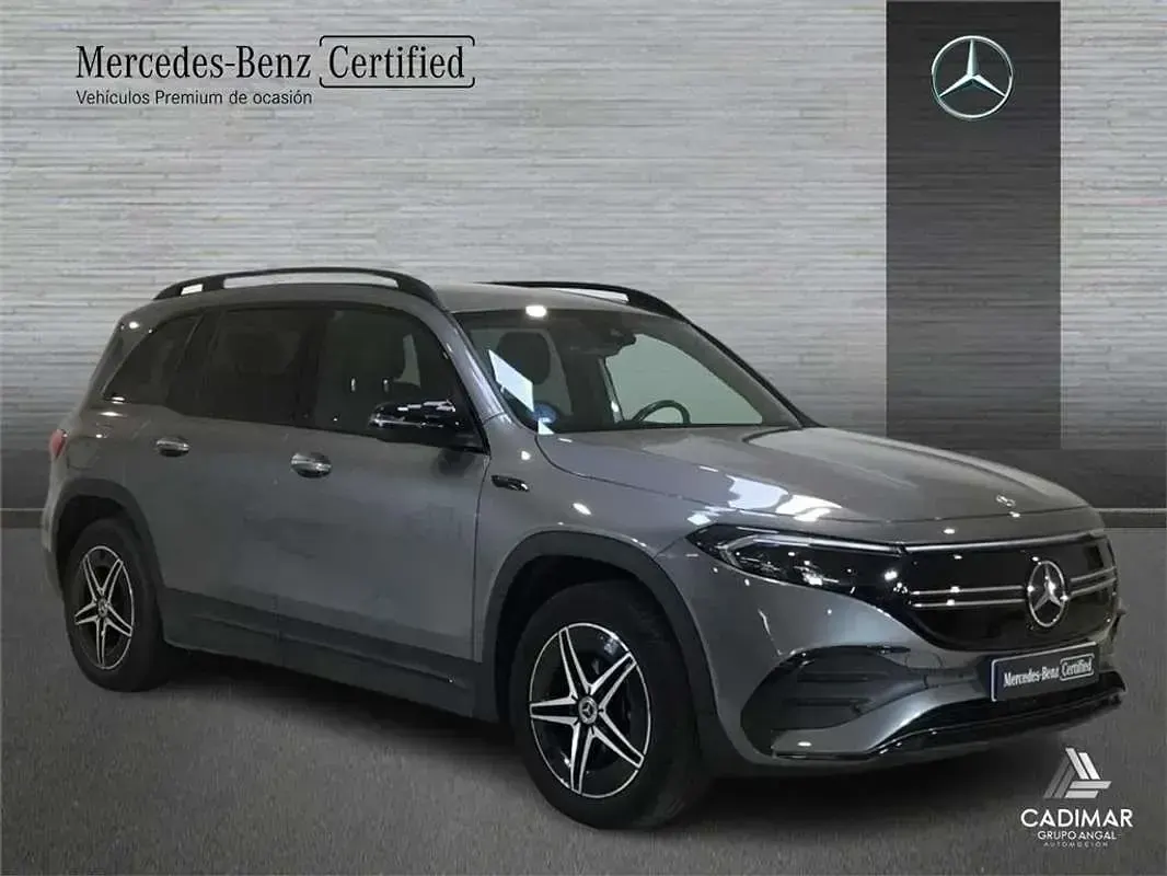 Usado Mercedes EQB250 139 kW (190 CV) 2022 Gris SUV