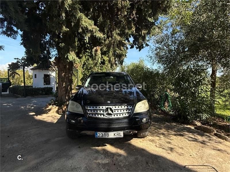 Negro Usado 2005 Mercedes ML350 SUV | 7500 € (Super precio) - Imagen 1/4
