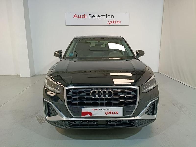 Usado Audi Q2 S-Line 116 CV (85 kW) 2024 Negro SUV