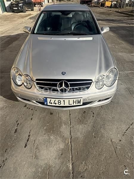 Gris / plata Usado 2003 Mercedes CLK270 Avantgarde Coupe | 5500 € (Precio justo) - Imagen 1/4