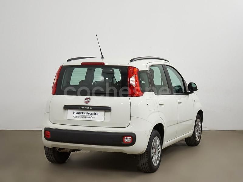Usado Fiat Panda Easy 69 CV (50 kW) 2019 Blanco Berlina