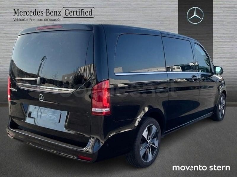 Usado Mercedes V220 Avantgarde 163 CV (119 kW) 2024 Negro Monovolumen