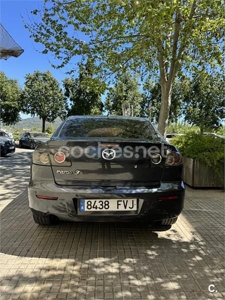 Usado Mazda 3 Sportive 143 CV (105 kW) 2007 Gris / plata Berlina