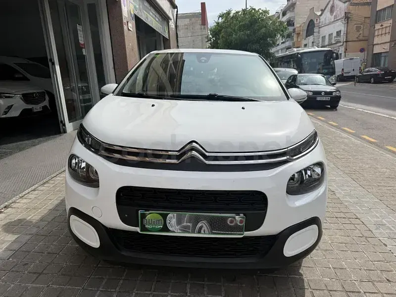 Usado Citroën C3 Live 99 CV (72 kW) 2020 Blanco Utilitario