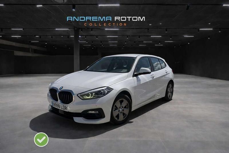 Usado BMW 116 116 HP (85 kW) 2020 Branco Citadino