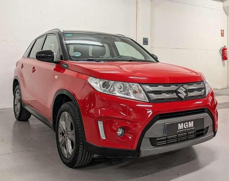 Usado Suzuki Vitara GL 120 CV (88 kW) 2017 Rojo SUV