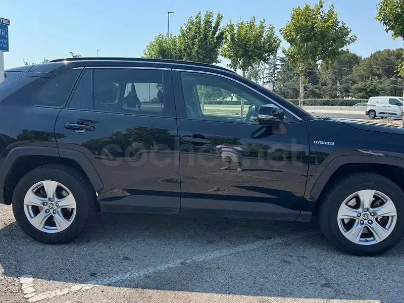 Usado Toyota RAV4 Hybrid Business Edition 218 CV (160 kW) 2021 Negro SUV