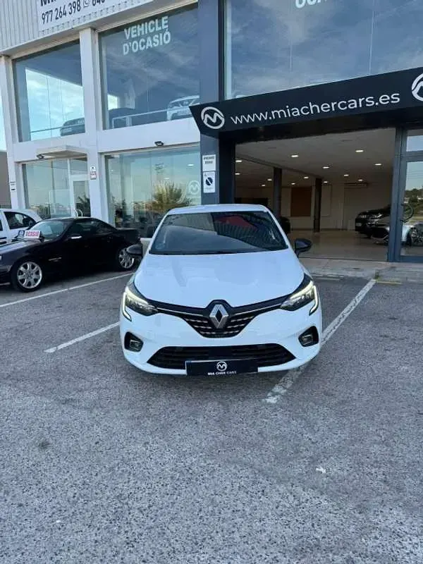Usado Renault Clio Evolution 101 CV (74 kW) 2023 Blanco Utilitario