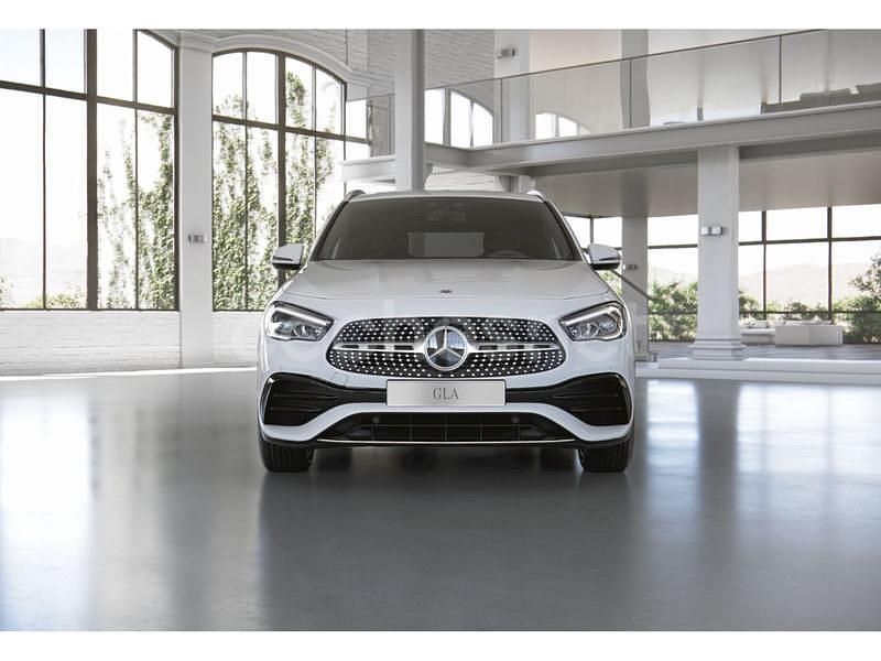 Usado Mercedes GLA250 218 CV (160 kW) 2020 Blanco SUV