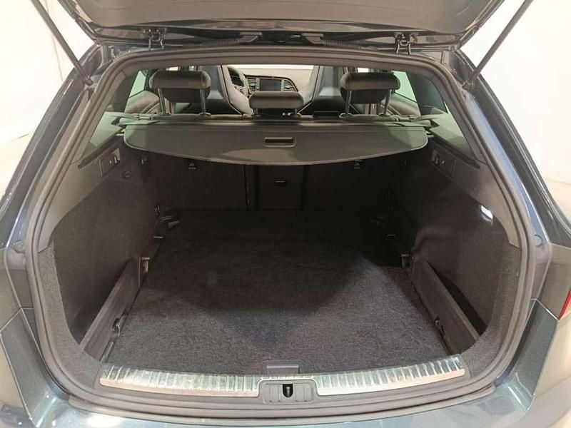 Usado Cupra Leon 300 CV (220 kW) 2019 Gris Familiar