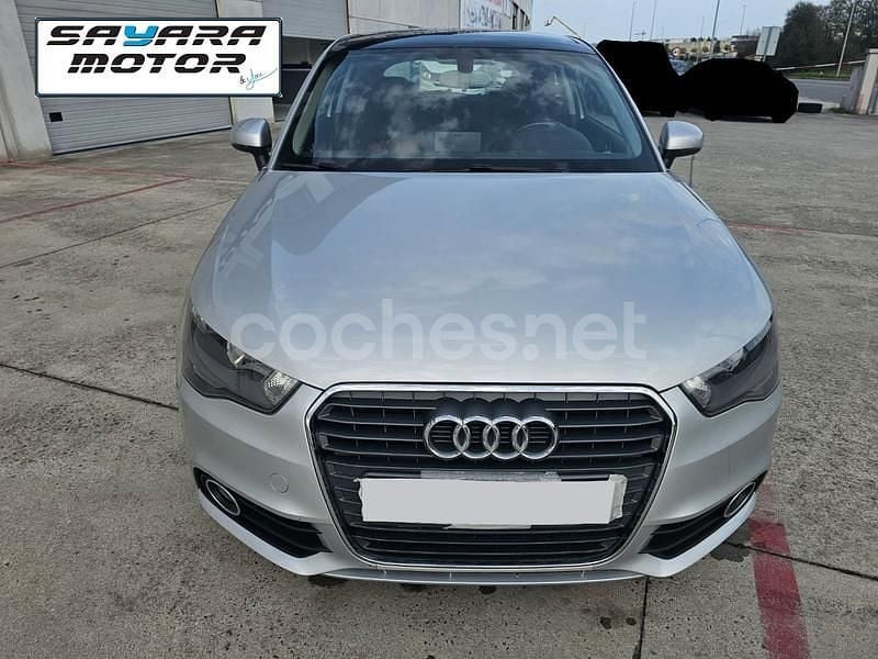 Usado Audi A1 Ambition 105 CV (77 kW) 2011 Gris / plata Utilitario