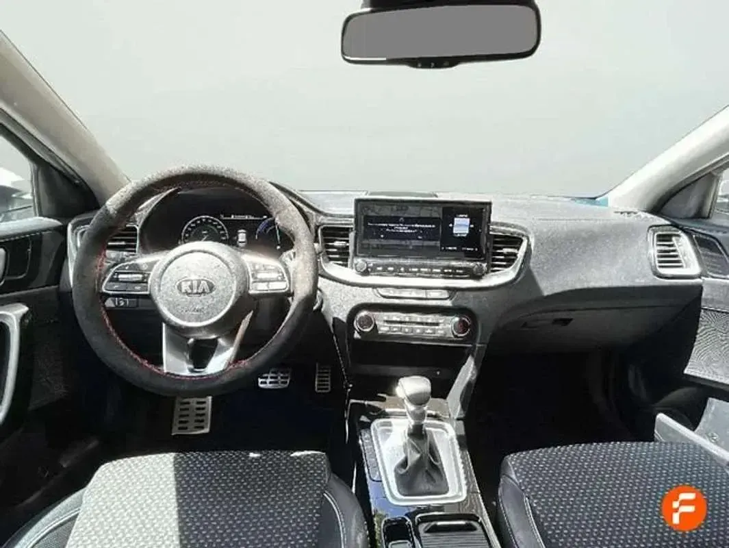 Usado Kia XCeed 141 CV (103 kW) 2021 Blanco SUV