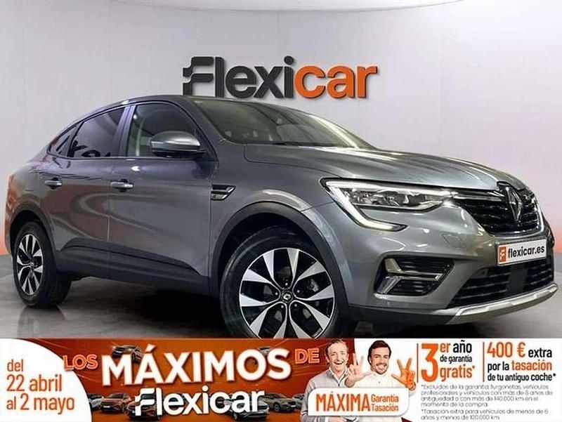 Begagnad Renault Arkana Evolution 140 HK (102 kW) 2023 Svart SUV