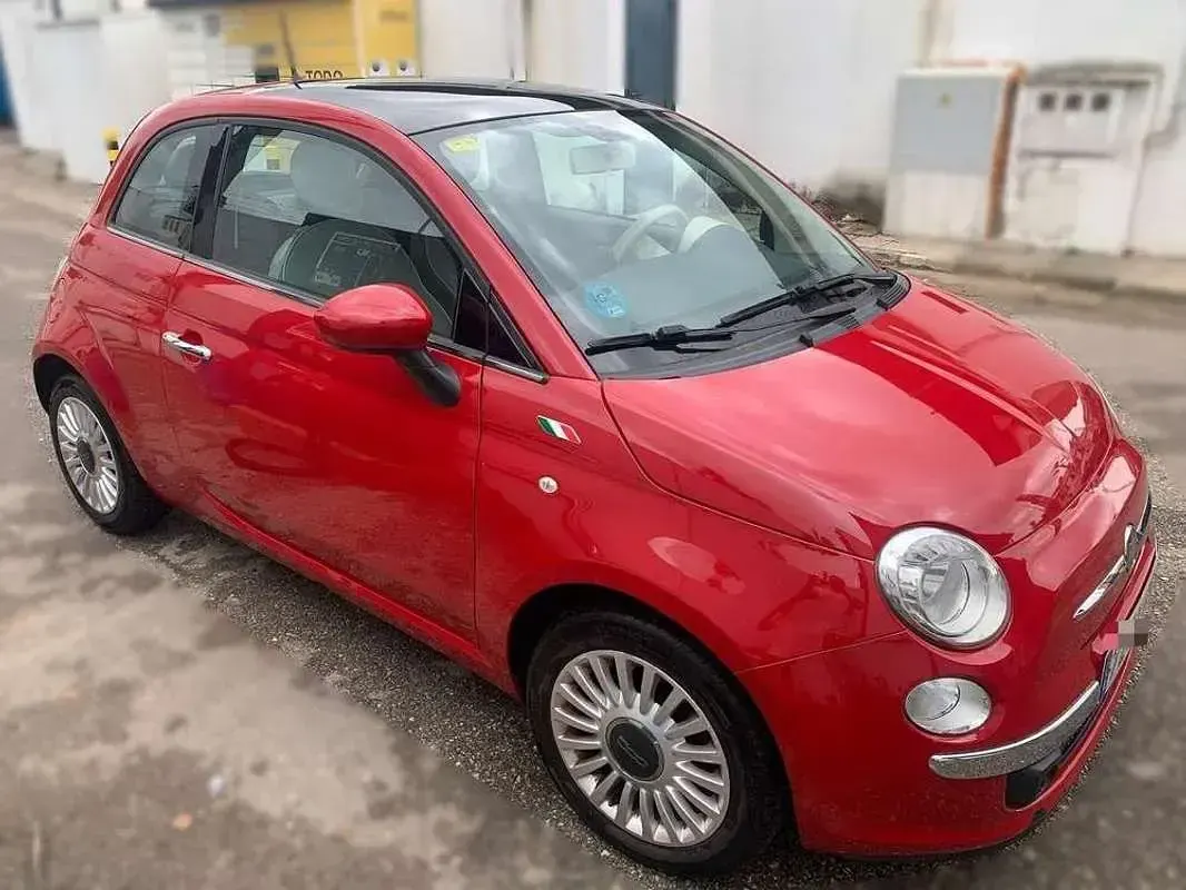 Usado Fiat 500 Lounge 69 CV (50 kW) 2013 Rojo Utilitario