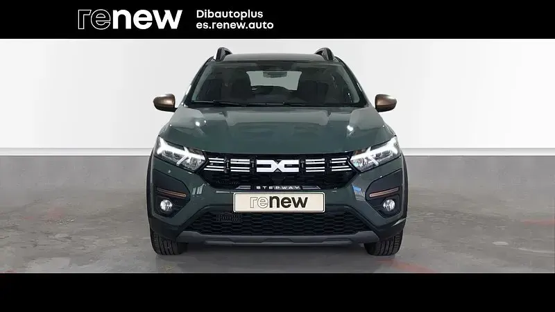 Usado Dacia Sandero Extreme 100 CV (73 kW) 2025 Verde Berlina