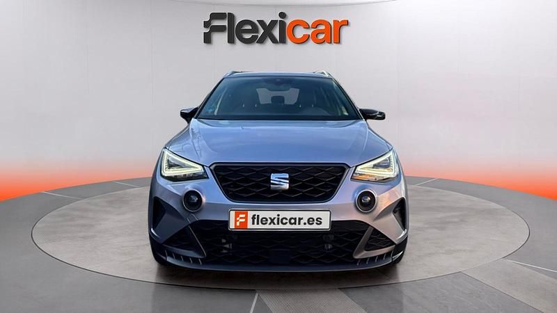 Usado Seat Arona FR 116 CV (85 kW) 2024 Gris SUV