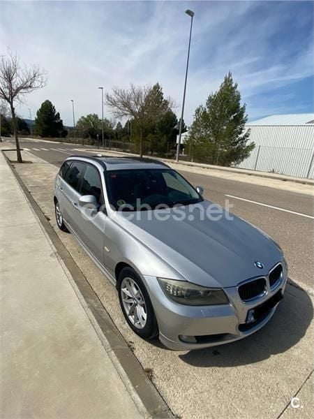 Gris / plata Usado 2010 BMW 320 Familiar | 7200 € (Un poco caro) - Imagen 1/4