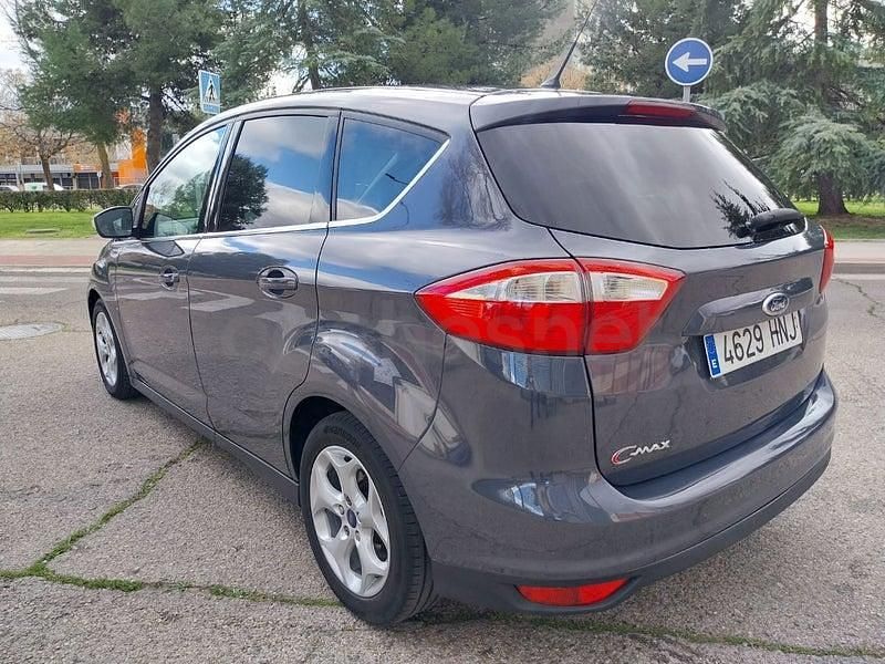 Usado Ford C-MAX Trend 115 CV (84 kW) 2012 Gris / plata Monovolumen