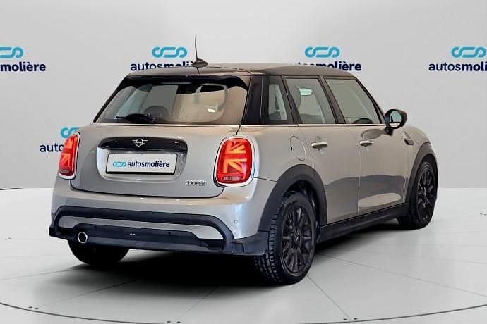 Usado Mini Cooper 136 CV (100 kW) 2023 Plateado Utilitario