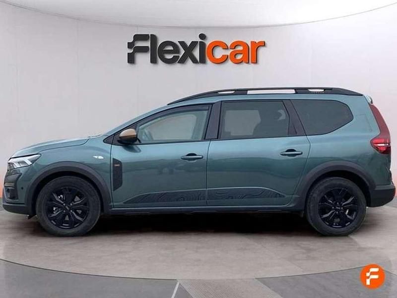 Usado Dacia Jogger Extreme 140 CV (102 kW) 2024 Verde Monovolumen