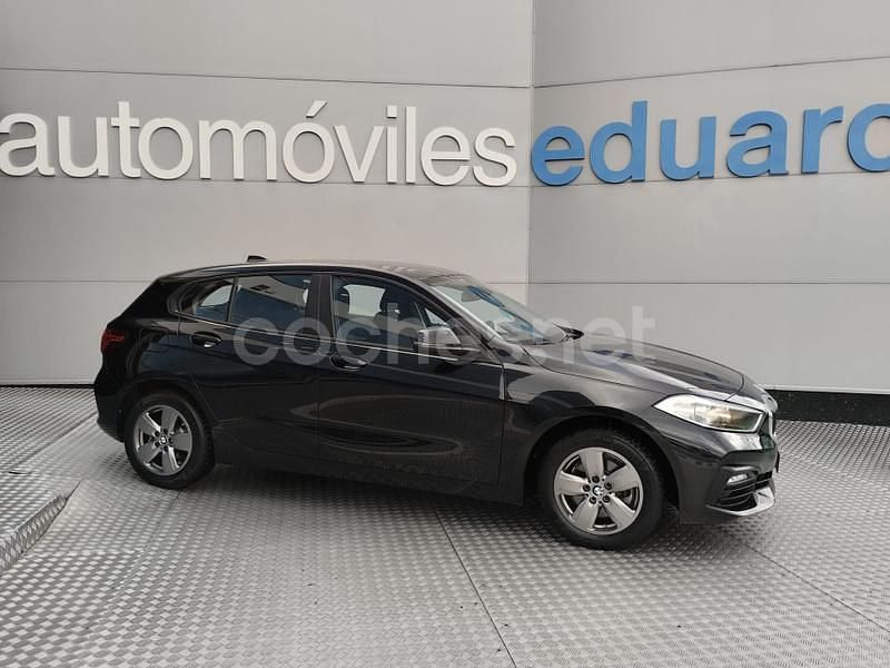 Negro Usado 2021 BMW 116 Advantage Utilitario | 17.800 € (Precio justo) - Imagen 1/4
