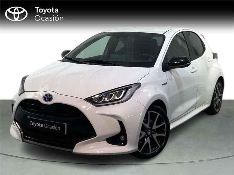 Usado 2021 Toyota Yaris Hybrid Style Monovolumen | 18.990 € (Buen precio) - Imagen 1/4