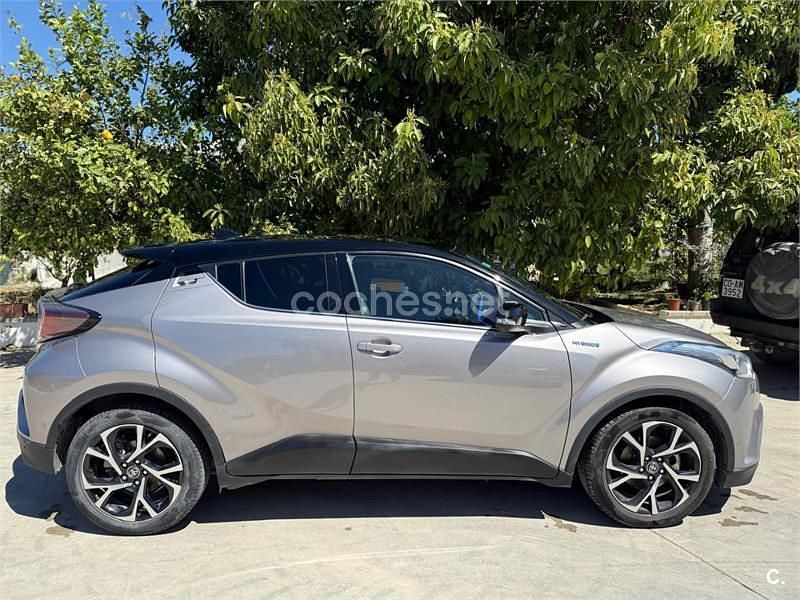 Usado Toyota C-HR Plus 122 CV (89 kW) 2017 Gris / plata SUV