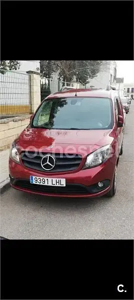 Usado Mercedes Citan 111 110 CV (80 kW) 2020 Rojo Monovolumen