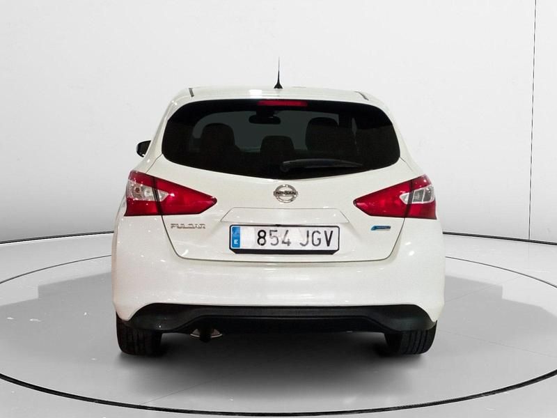 Usado Nissan Pulsar Tekna 111 CV (81 kW) 2015 Blanco Utilitario
