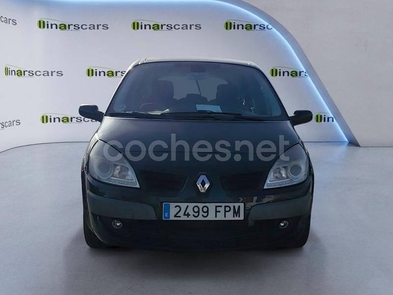 Usado Renault Grand Scénic II Dynamique 131 CV (96 kW) 2007 Negro Monovolumen