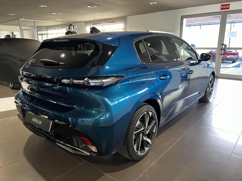 Usado Peugeot 308 Allure 145 CV (106 kW) 2025 Azul