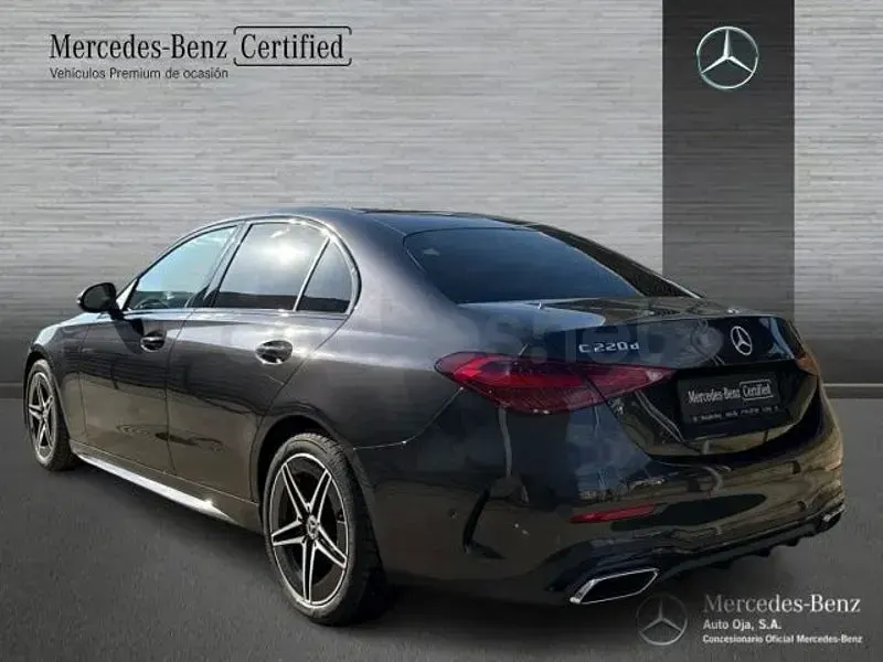 Nuevo Mercedes C220 197 CV (144 kW) 2026 Gris / plata Berlina